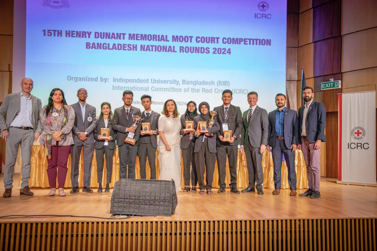 Bangladesh law students advocating for IHL - 15th HDMC