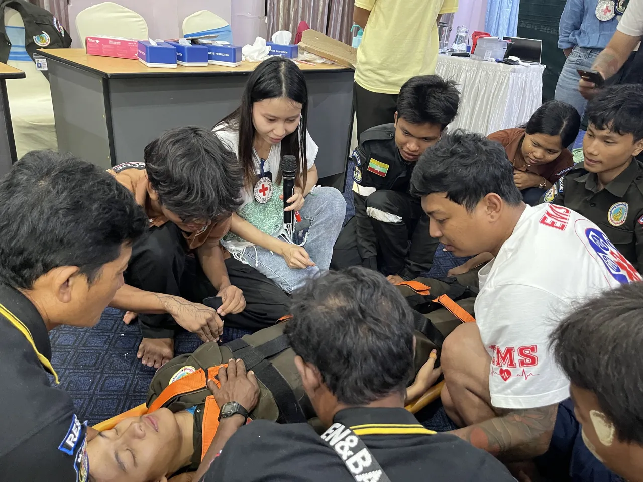The ICRC trained 20 ambulance service providers from civil society organizations in the Magway region.