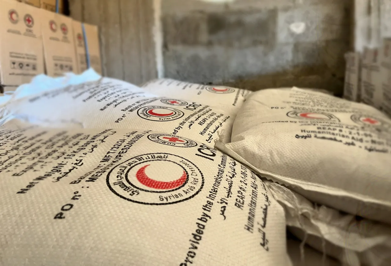 Distribution of Food Items to Respond to Displacement from Sahnaya - Emergency Response
