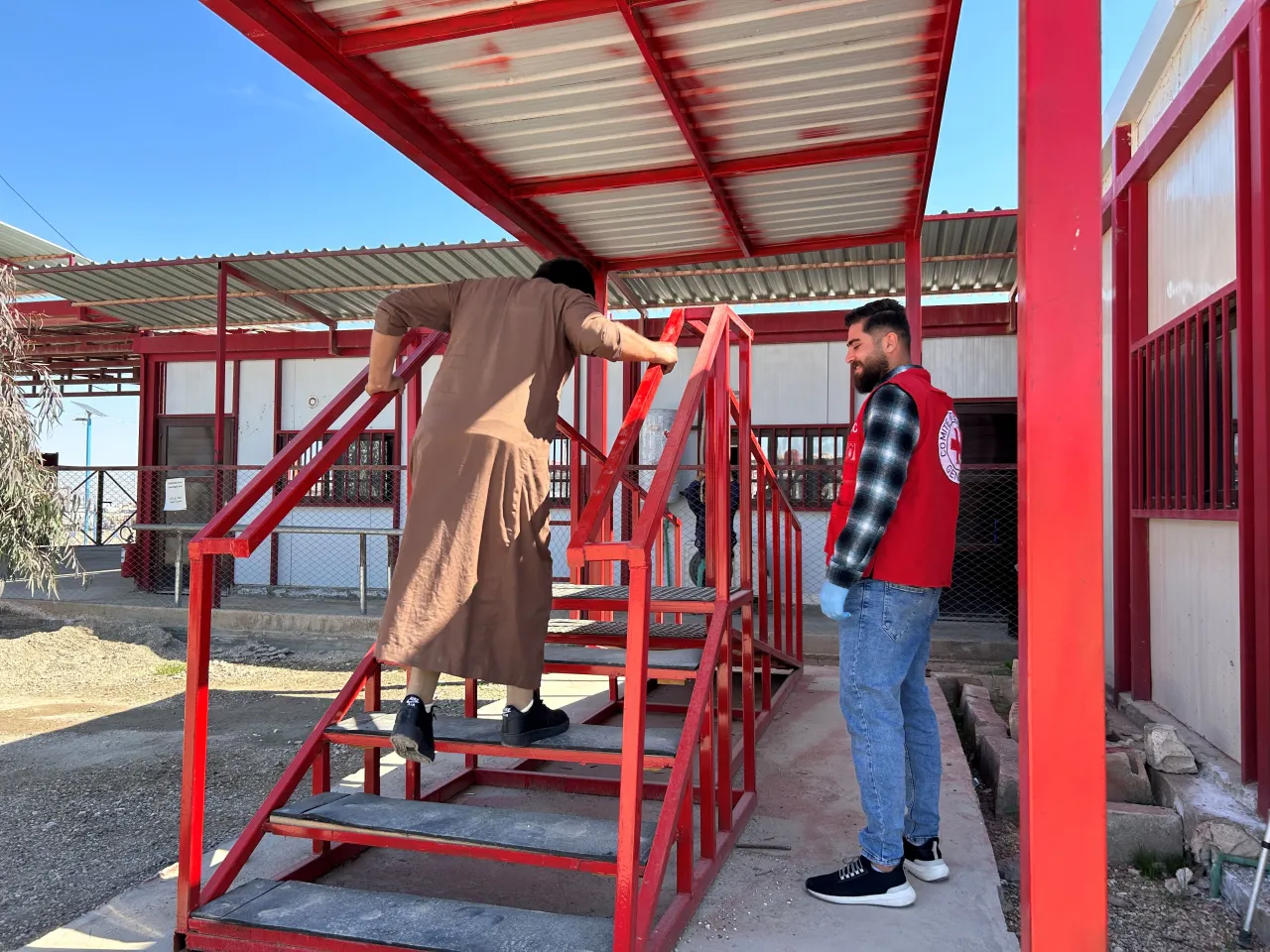 Syria---Al-Hol-camp---Health.-PRP---Joumaa-s-story---ICRC---Diman