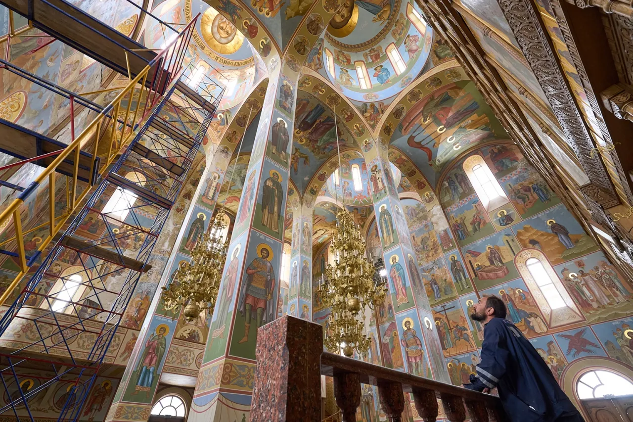 The Mykolske Monastery, once a prominent religious center respected by both the local community and tens of thousands of pilgrims each year, can no longer host services in its main hall due to significant damage caused by the ongoing hostilities.