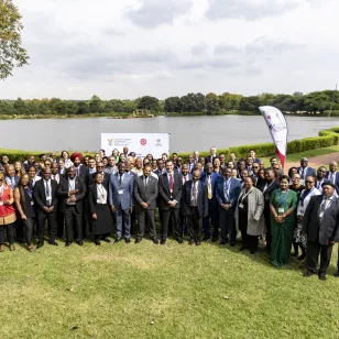image of the 6th Commonwealth Conference participants 