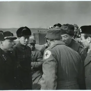 Korean War 1950-1953. Panmunjon. Armistice negotiations. ICRC delegates confer with the Major-General and other representatives of the North Korean armed forces.