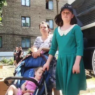 Nadezhda and her daughters