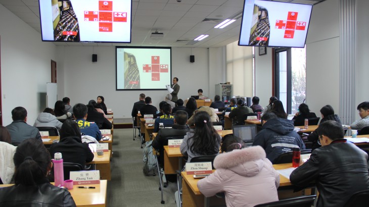 China: ICRC shares humanitarian practices at an emergency management training
