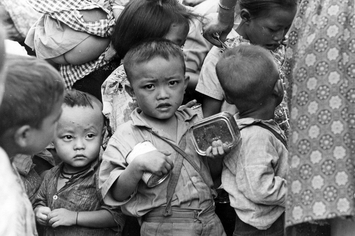 战争中的孩子|战争|摄影师|意大利_新浪新闻