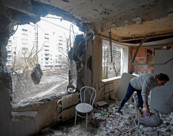 Ukraine: Die Menschen zahlen einen immer höheren Preis – die Konfliktparteien müssen das humanitäre Völkerrecht einhalten