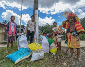 Philippines: Supporting people affected by conflict and COVID-19