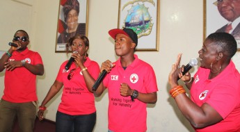 Libéria: Cruz Vermelha lança música em solidariedade com sobreviventes do ebola