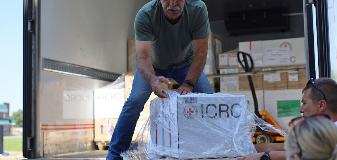 Ukraine: As fighting intensifies around Kharkiv, ICRC increases support for displaced people