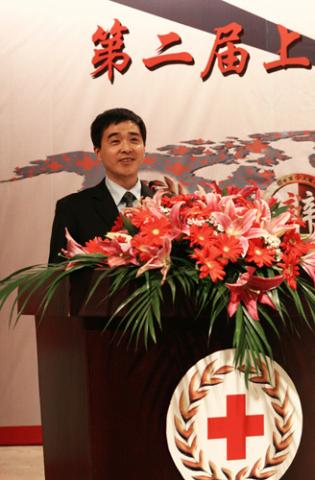 上海市红十字会副会长李明磊。