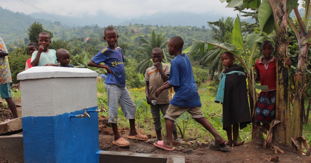 Water crosses the border for 22,000 people in western Uganda
