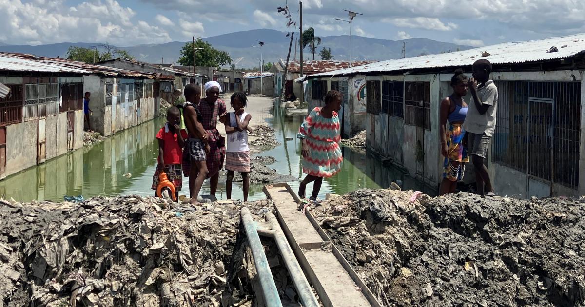 Haiti: Escalating armed violence in Port-au-Prince cuts people off from lifesaving services
