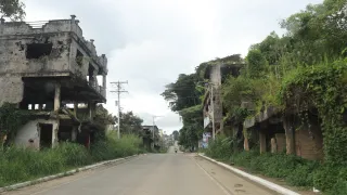 A quiet street from Marawi’s most affected area. Photo : B.Sultan/ICRC. 