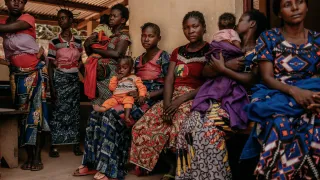 Patients arriving for appointments at Doukouma health centre, supported by the ICRC. Doukouma, Central African Republic, 9th December 2024.