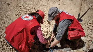 Note: The items in this picture were assessed as safe to be moved by ICRC staff who are qualified and experienced specialists conducting explosive ordnance disposal under strict safety rules. The ICRC strongly discourages all persons not qualified in explosive ordnance disposal from attempting any form of touching, moving or removing (demining) of explosive ordnance themselves.