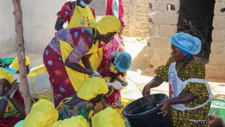 des farines infantiles locales pour lutter contre la malnutrition 