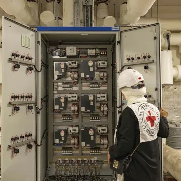 贝鲁特，拉菲克·哈里里大学医院。红十字国际委员会对能源基础设施进行审计。
