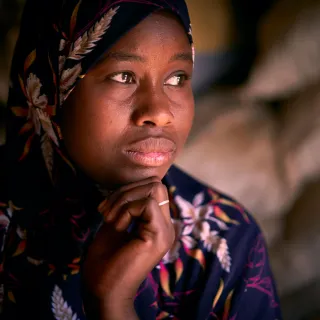 ICRC_Woman with a child_Mali_Michele Cattani