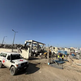 Damaged during the conflict, the Al-Wafiya Pumping Station is a critical part of Khan Younis’s sanitation network. 
