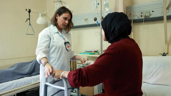 Information for people affected by the conflict in Lebanon 1 Patient hospital Lebanon 2024 optim