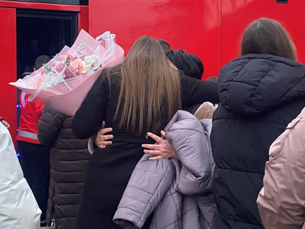 families%20reunited%20in%20Kursk