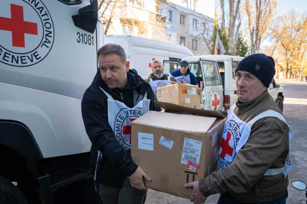 International armed conflict Russia-Ukraine: the ICRC delivers medical relief and vital assistance in Jerson and neighboring villages