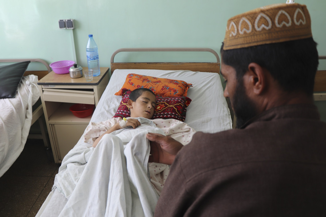 阿富汗，坎大哈，米尔韦斯医院的患者。