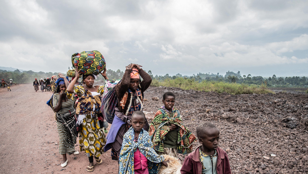 En el este de la República Democrática del Congo, miles de personas se desplazan hacia Goma tras la reanudación de la violencia. MOSES SAWA SAWA / CICR