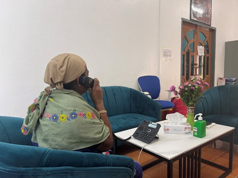 After months of efforts, Daw Be Be is finally able to talk to her grandson from ICRC office in Sittwe where she was given the space and privacy for this important phone call.