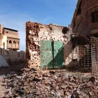 Vista de edificios destruidos.