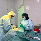 Somalia health care workers operating icrc