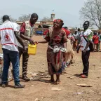Bénéficiaire lors d'une distribution de semence à Proga, au Bénin.