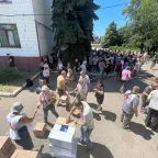 With more than 900 staff across Ukraine, we deliver aid, provide medicine, and carry out other life-saving activities for displaced people.