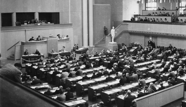 Conferencia diplomática de revisión de la Convención de Ginebra.