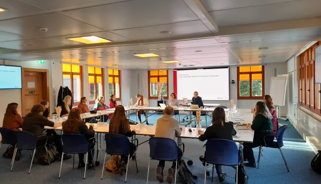 National Societies visit Central Tracing Agency Bureau