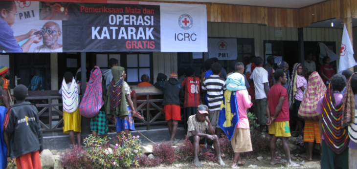 PMI and ICRC distributing spectacles and offering cataract surgery in the center highland areas of Papua. 			Credit: ICRC