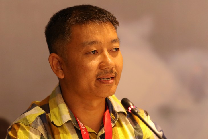 Nepalese journalist Dewan Rai highlighted the role of social media in emergencies, such as during the 2015 Nepal earthquake. He felt journalists needed to make more use of social media, but emphasized the need to check its content for authenticity.