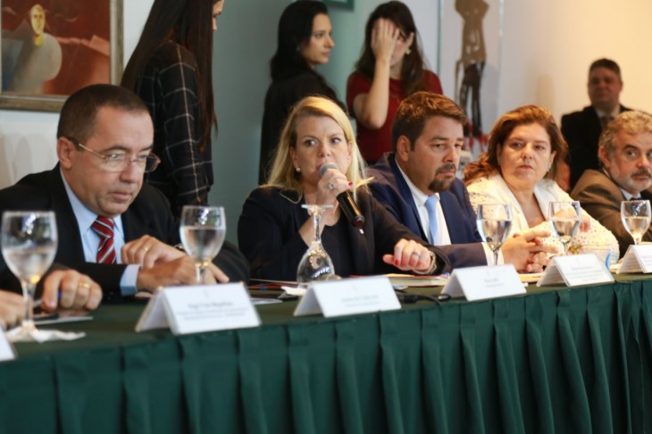 Assinatura acordo Governo Ceará CICV Ceará Pacífico
