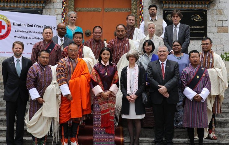 Her Majesty The Gyaltsuen with Prime Minister Lyonchhen Tshering Tobgay, Her Excellency Annemarie Huber-Hotz, the Vice President of the International Federation of Red Cross & Red Crescent, the regional heads of the IFRC and ICRC and members of the Working Committee of the Bhutan Red Cross Society.