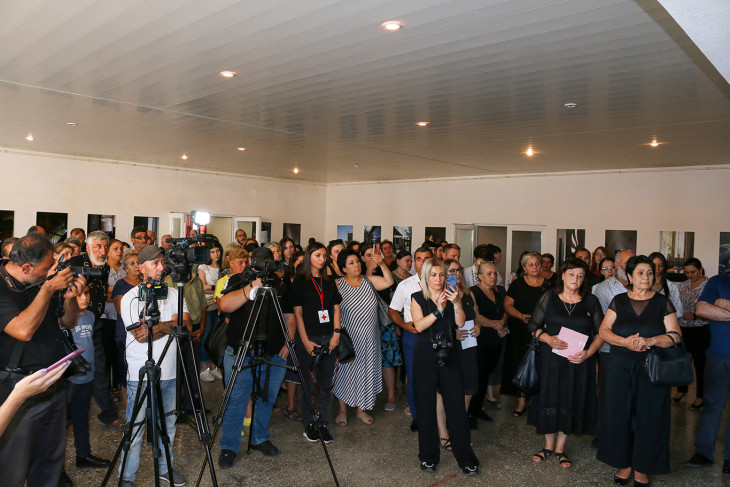 Exhibition “Silent Presence: The Stories of Waiting and Yearning”. 