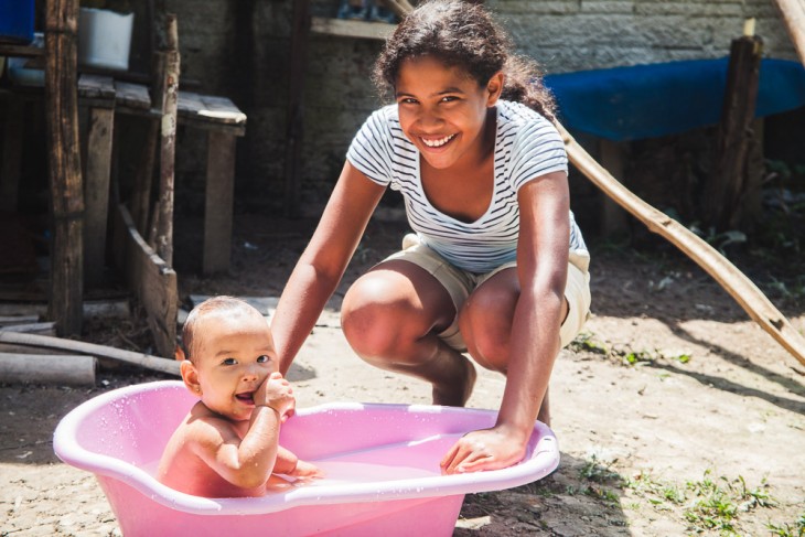 Migrantes se beneficiam de obras de saneamento em Pacaraima